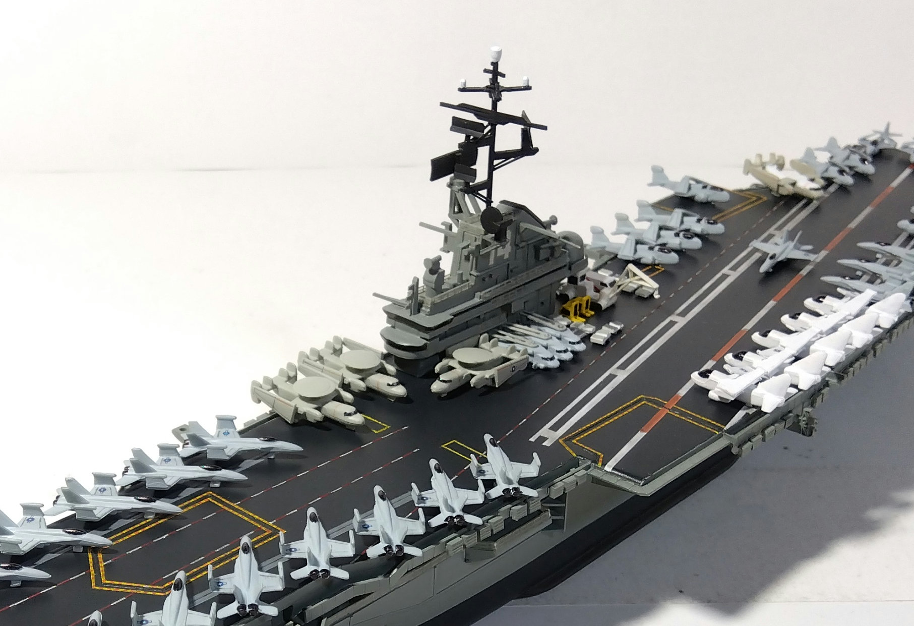 空母タイコンデロガ